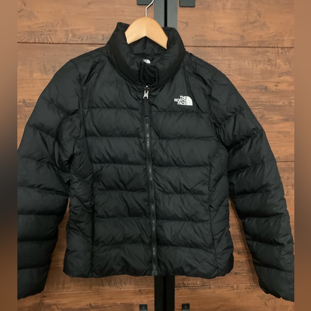 Black North Face 550 Down Puffer Jacket - Women’s M